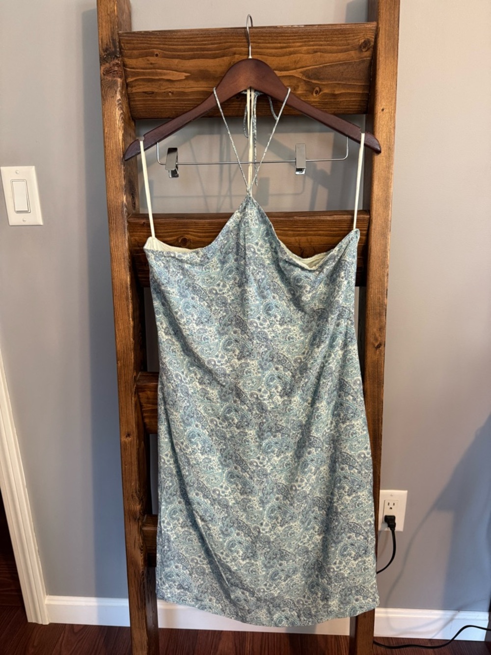 Vintage American Eagle Outfitters Blue and White Paisley Halter Dress